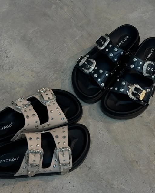 Sandalia Doble Hebilla Tachas